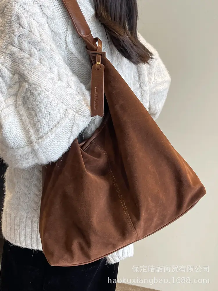 Women Retro Frosted Shoulder Bag Large Capacity Brown - Image 8