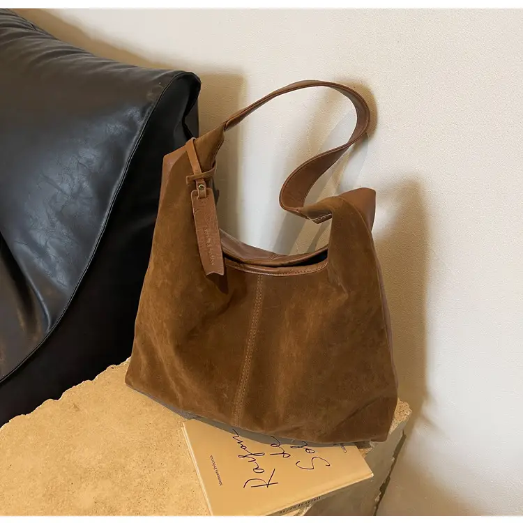Women Retro Frosted Shoulder Bag Large Capacity Brown — feature 19