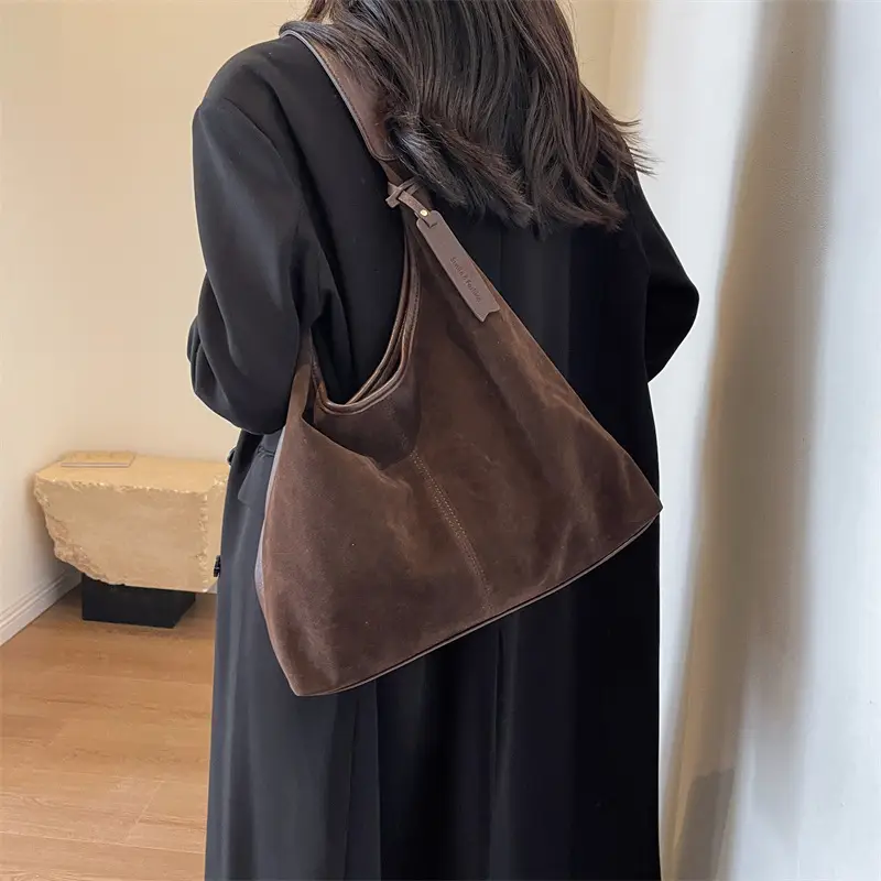 Women Retro Frosted Shoulder Bag Large Capacity Brown - Image 2