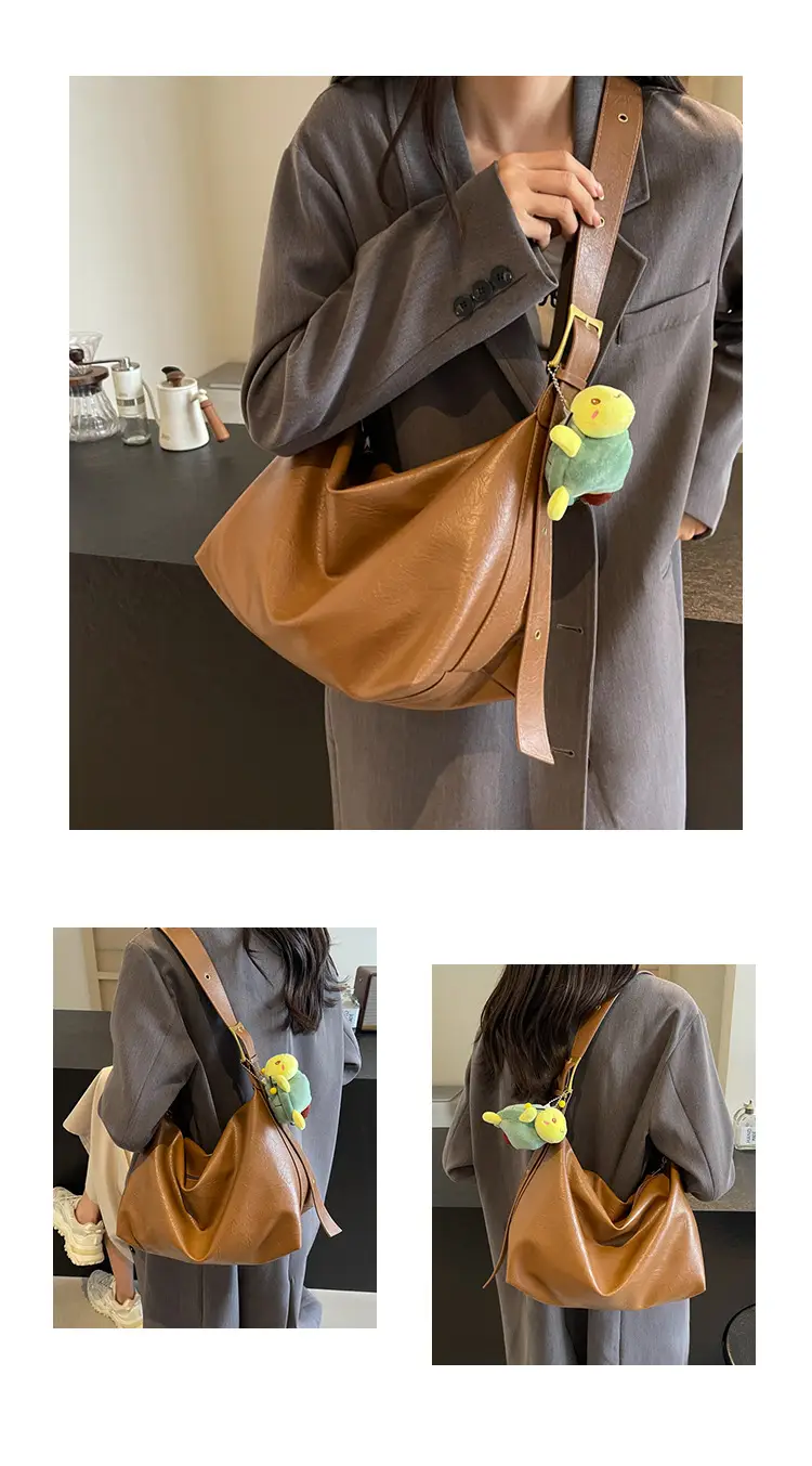 Women's Large Capacity Shoulder Bag Cream — feature 13