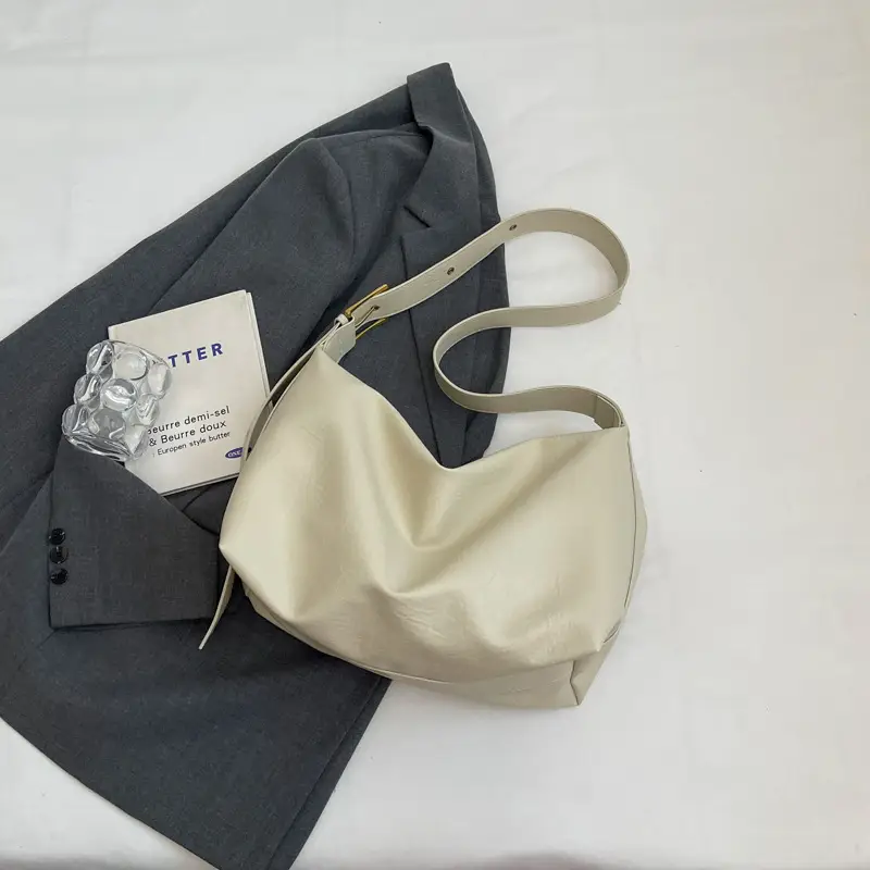 Women's Large Capacity Shoulder Bag Cream