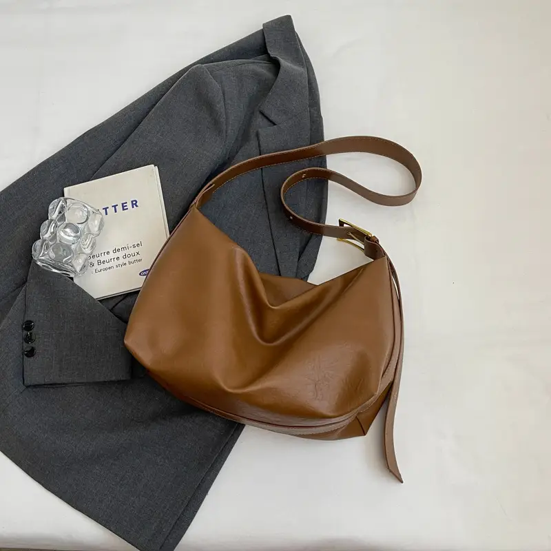 Women's Large Capacity Shoulder Bag Cream