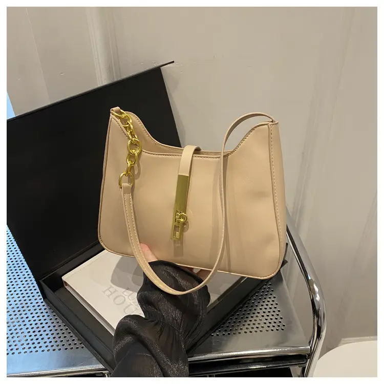 Light Blue Niche Shoulder Bag with Gold Chain — feature 27