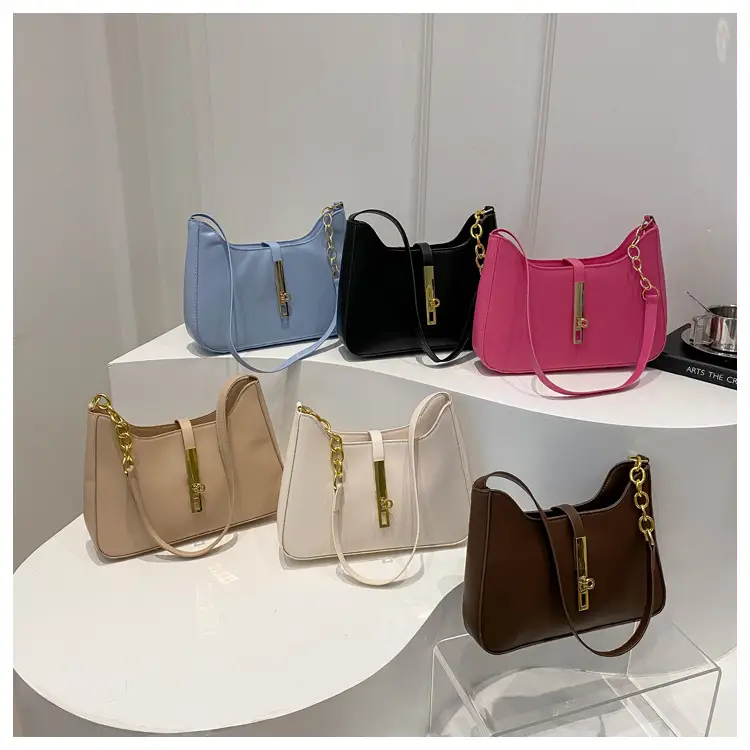 Light Blue Niche Shoulder Bag with Gold Chain — feature 32