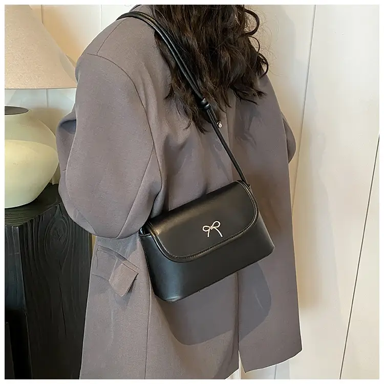 Women's Beige Shoulder Crossbody Bag for Summer 2025 — feature 18