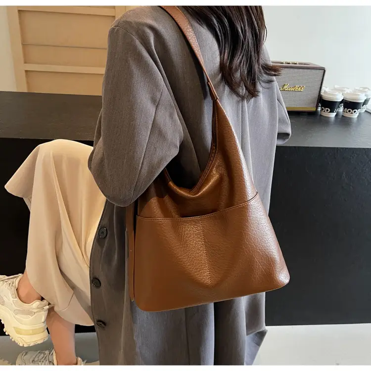 2024 New Foreign Style Large Cap Bag for Women — feature 17