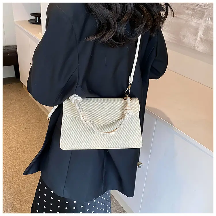 Women's Vintage Texture Shoulder Crossbody Bags 2024 — feature 11