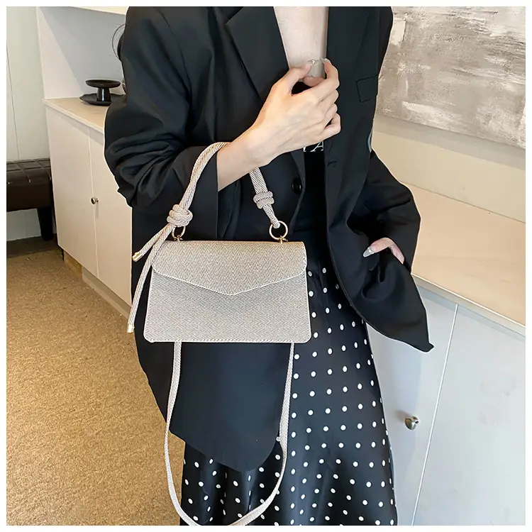 Women's Vintage Texture Shoulder Crossbody Bags 2024 — feature 13