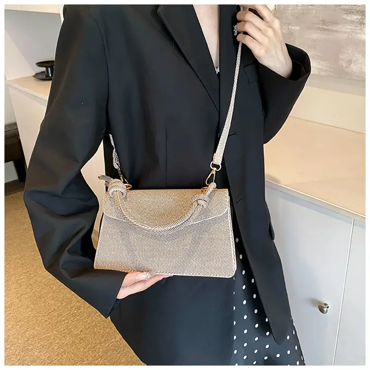 Women's Vintage Texture Shoulder Crossbody Bags 2024 — feature 15