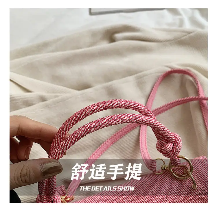 Women's Vintage Texture Shoulder Crossbody Bags 2024 — feature 6