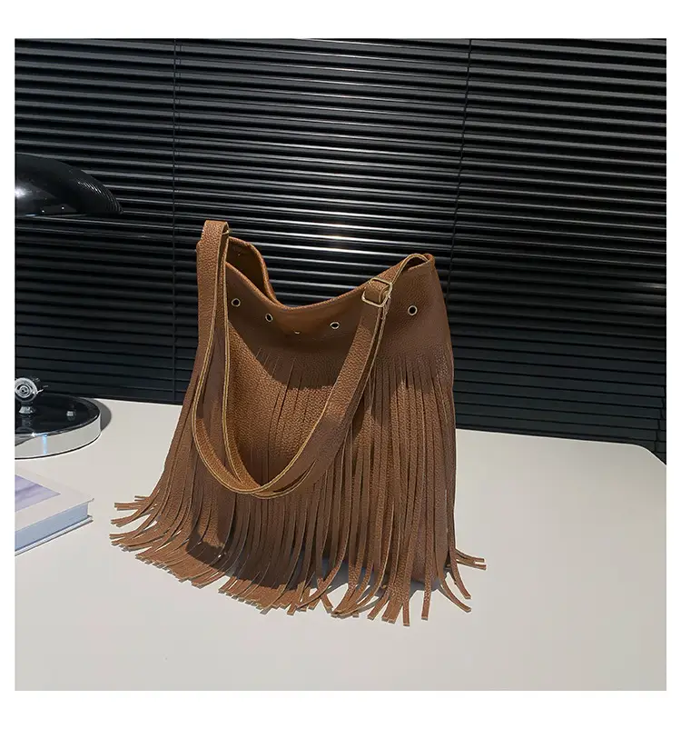 Black Tassel Shoulder Bag for Women 2024 — feature 23