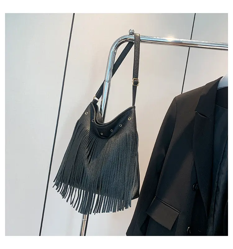 Black Tassel Shoulder Bag for Women 2024 — feature 27