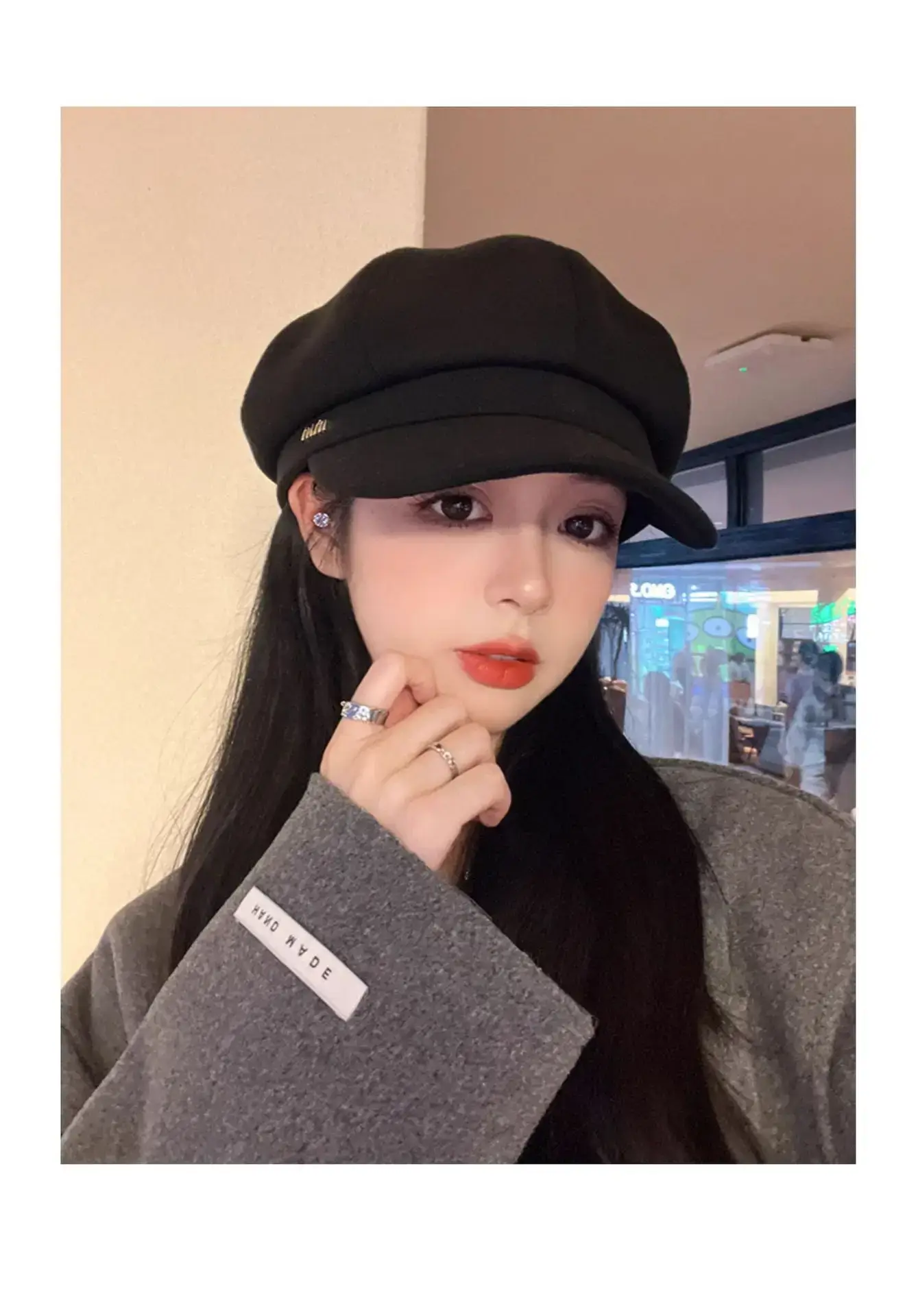 Black French Retro Newsboy Cap for Women — feature 12