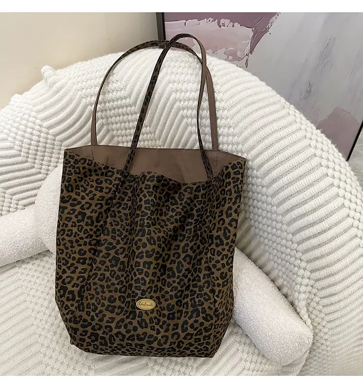 Plaid Women's Commuter Tote Bag Large Capacity — feature 28