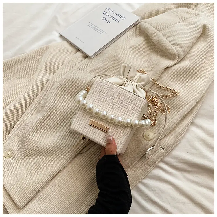 Women's Pearl Chain Shoulder Bag Cream 2024 — feature 40