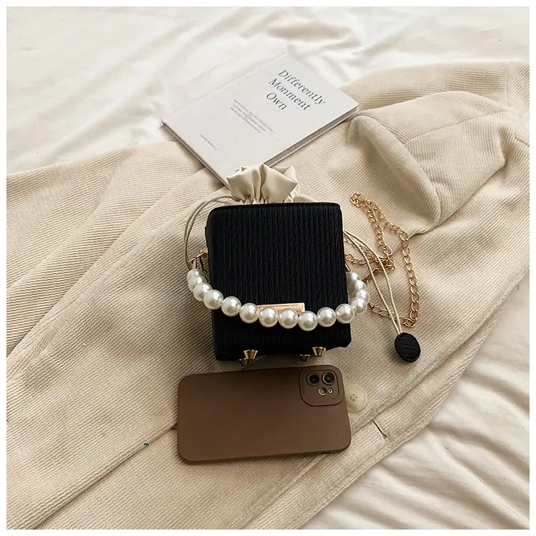 Women's Pearl Chain Shoulder Bag Cream 2024 — feature 46