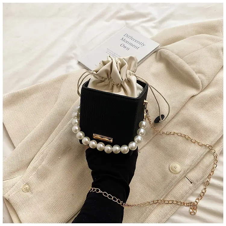 Women's Pearl Chain Shoulder Bag Cream 2024 — feature 48