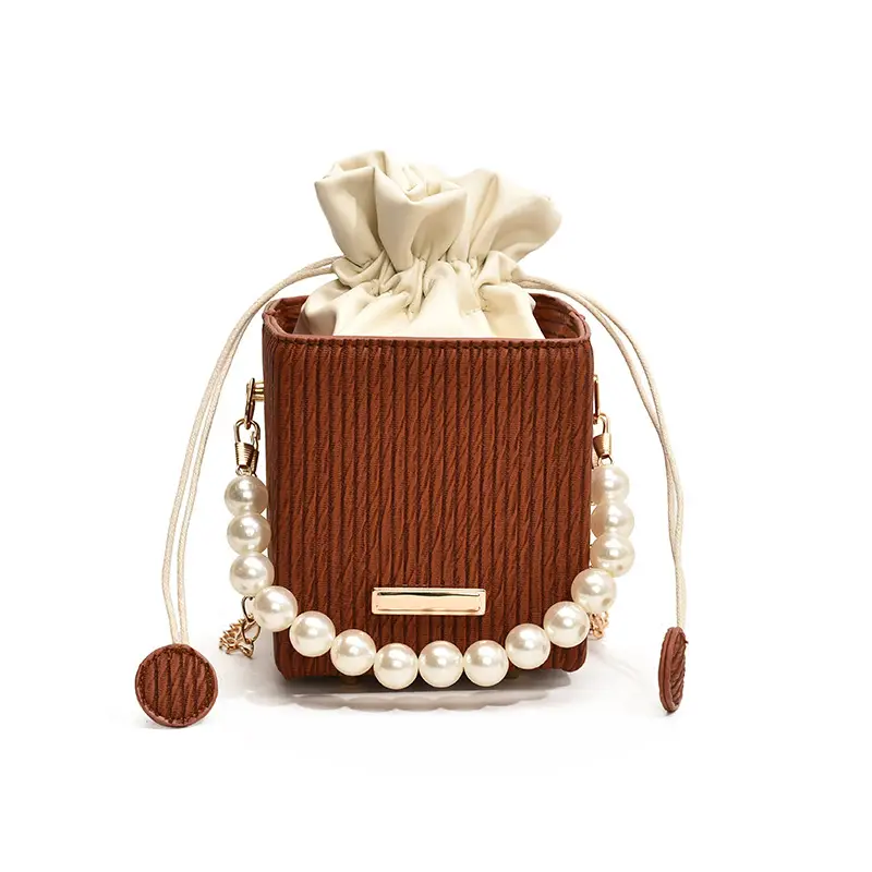 Women's Pearl Chain Shoulder Bag Cream 2024 - Image 2