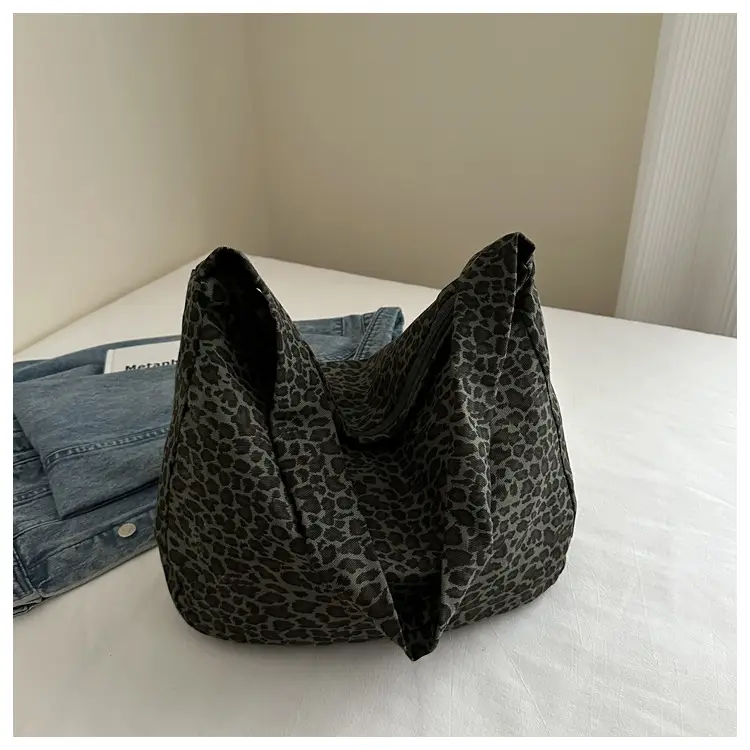 Large Leopard Print Shoulder Bag for Women — feature 28