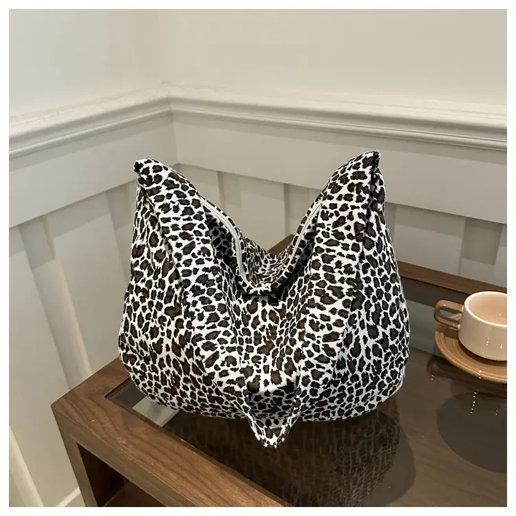 Large Leopard Print Shoulder Bag for Women — feature 33