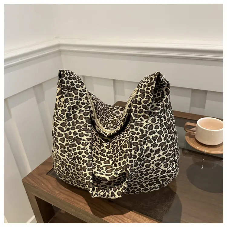 Large Leopard Print Shoulder Bag for Women — feature 37