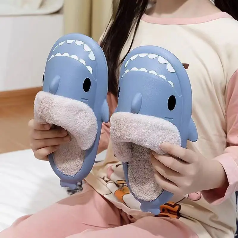 Shark Thick-Soled Fleece-Lined Shoes 2025 New Women's Autumn and Winter Indoor Waterproof Non-Slip Warm Slippers Wholesale - Image 7