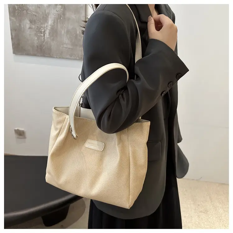 Brown Leather Shoulder Bag for Women 2024 — feature 11