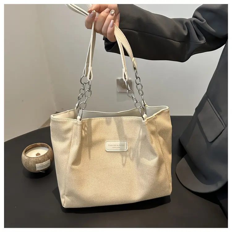Brown Leather Shoulder Bag for Women 2024 — feature 9