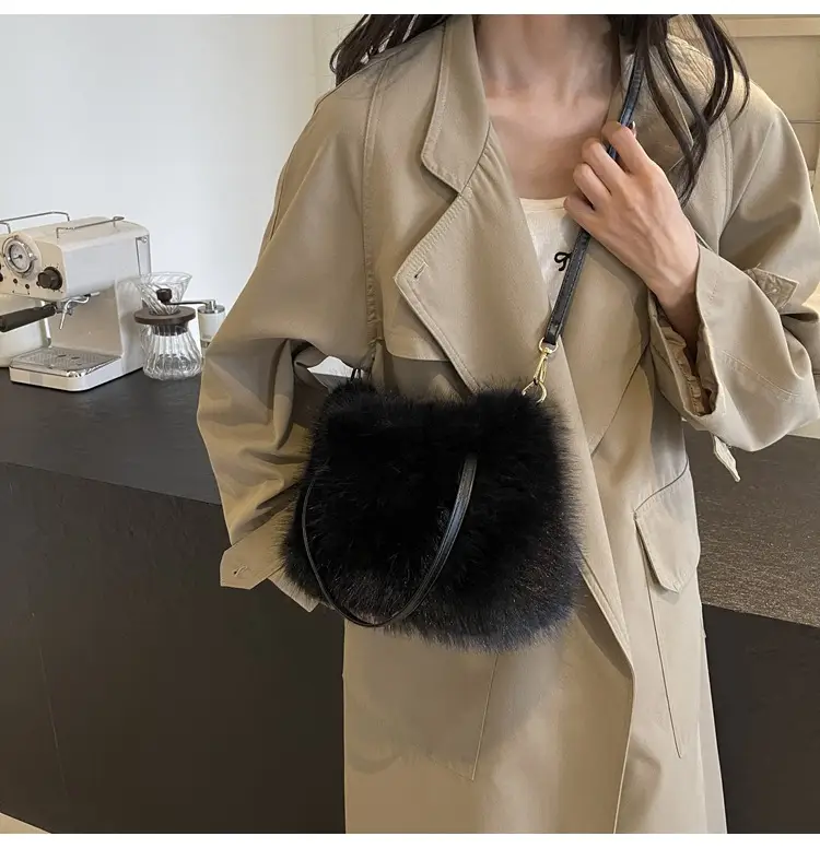 Fluffy Crossbody Bag Women 2024 New — feature 9