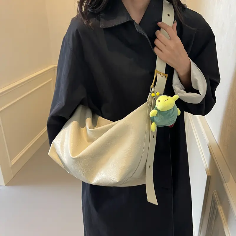 Black Korean Retro Shoulder Bag for Women 2025 - Image 12