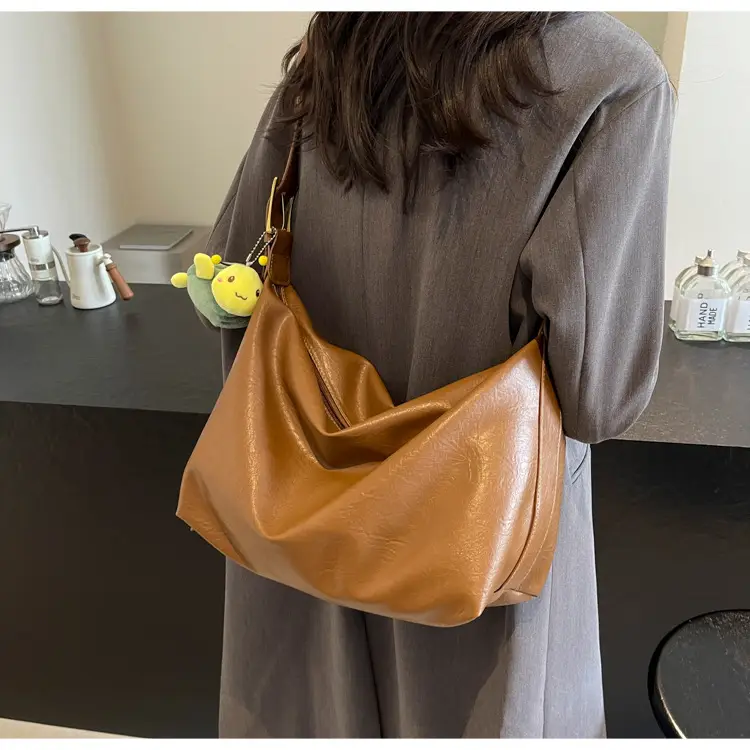 Black Korean Retro Shoulder Bag for Women 2025 — feature 26