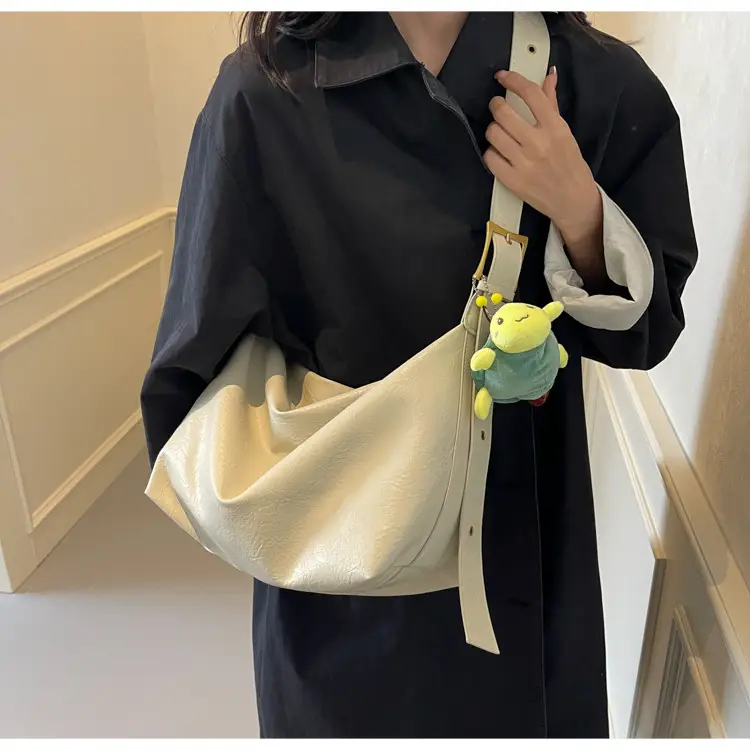 Black Korean Retro Shoulder Bag for Women 2025 — feature 35