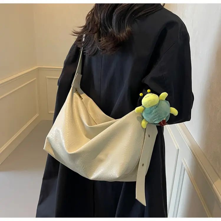 Black Korean Retro Shoulder Bag for Women 2025 — feature 36