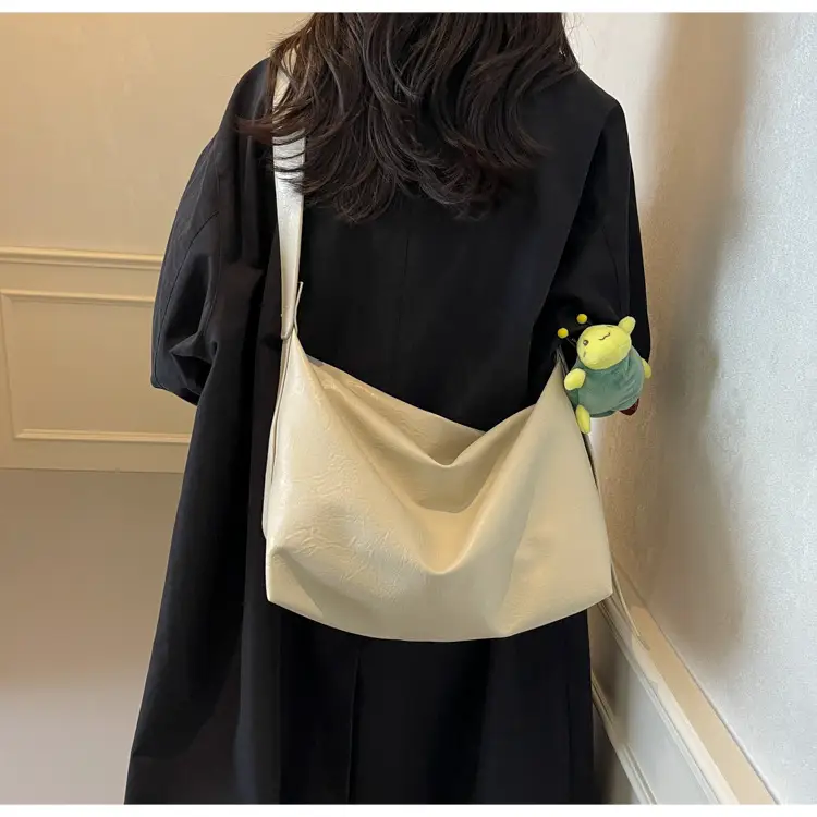Black Korean Retro Shoulder Bag for Women 2025 — feature 37
