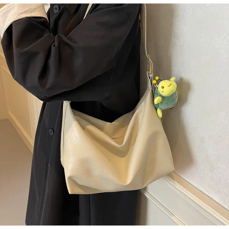 Black Korean Retro Shoulder Bag for Women 2025 — feature 38