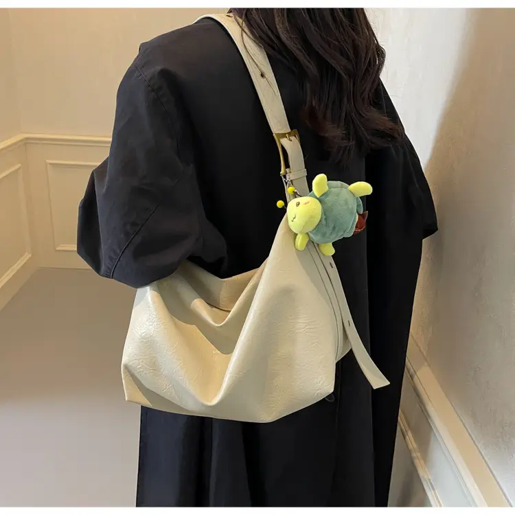 Black Korean Retro Shoulder Bag for Women 2025 — feature 39