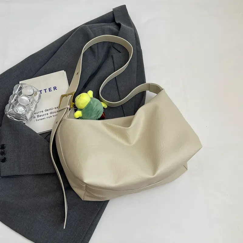 Black Korean Retro Shoulder Bag for Women 2025 - Image 7