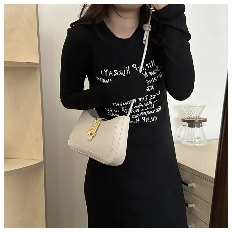 Black Gold Plated Shoulder Bag for Women 2024 — feature 20