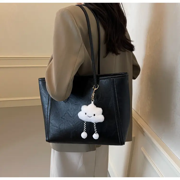 Women's Retro Chic Shoulder Bag with Cloud Charm — feature 10