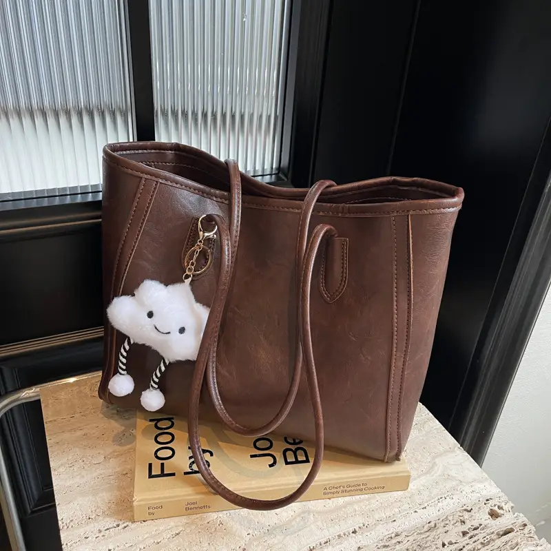 Women's Retro Chic Shoulder Bag with Cloud Charm - Image 4