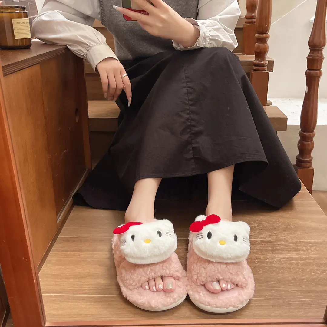 Sweet and Popular Kitten and Cat Doll Furry Slippers for Women That Can Be Worn Outside in Autumn and Winter, Half-Slip Thick-Soled Warm Cotton Slippers
