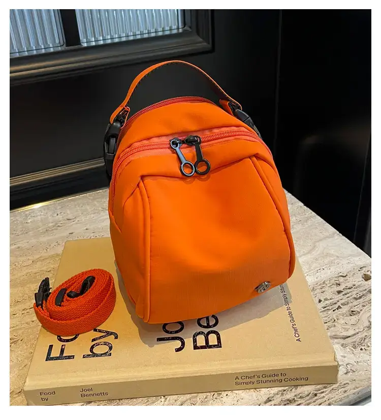 Women's Light Green Crossbody Bag 2024 — feature 1