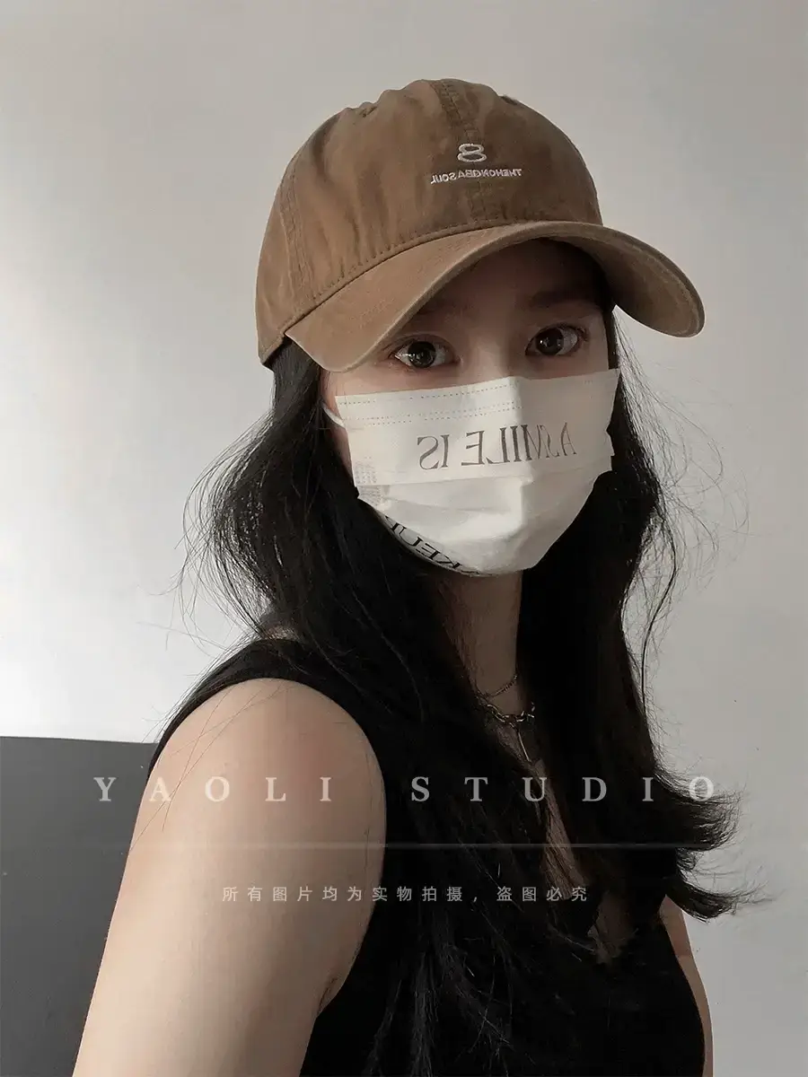 Women Red Embroidered Baseball Cap with Sunshade — feature 14