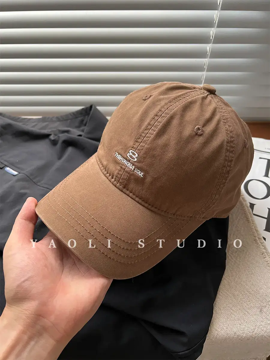 Women Red Embroidered Baseball Cap with Sunshade - Image 5