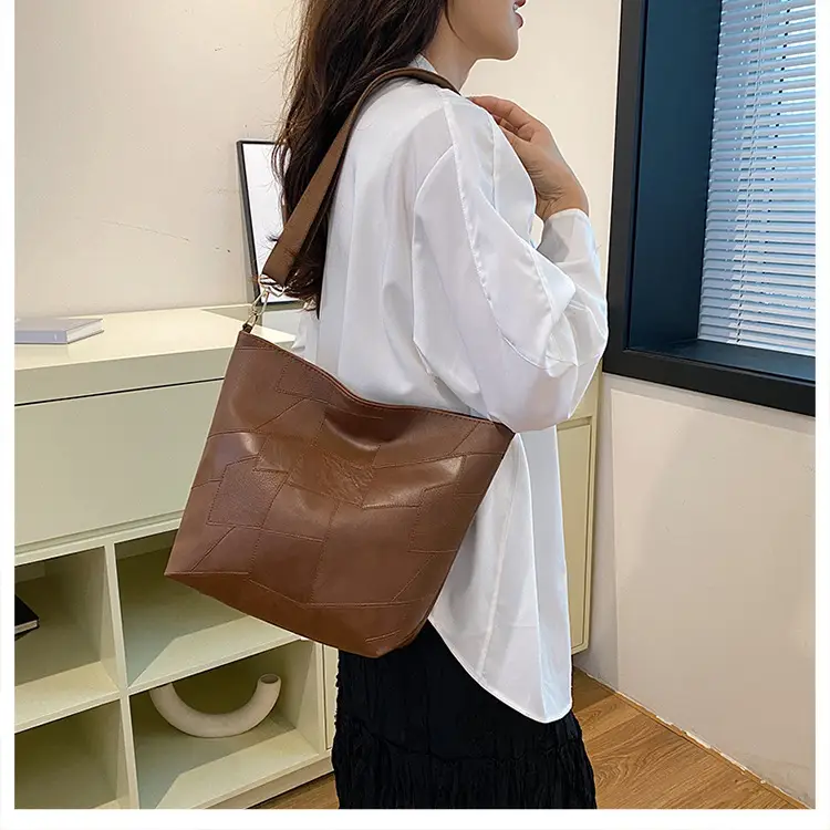 Women's Black Contrast Crossbody Tote Bag Large Capacity 2024 - Image 9