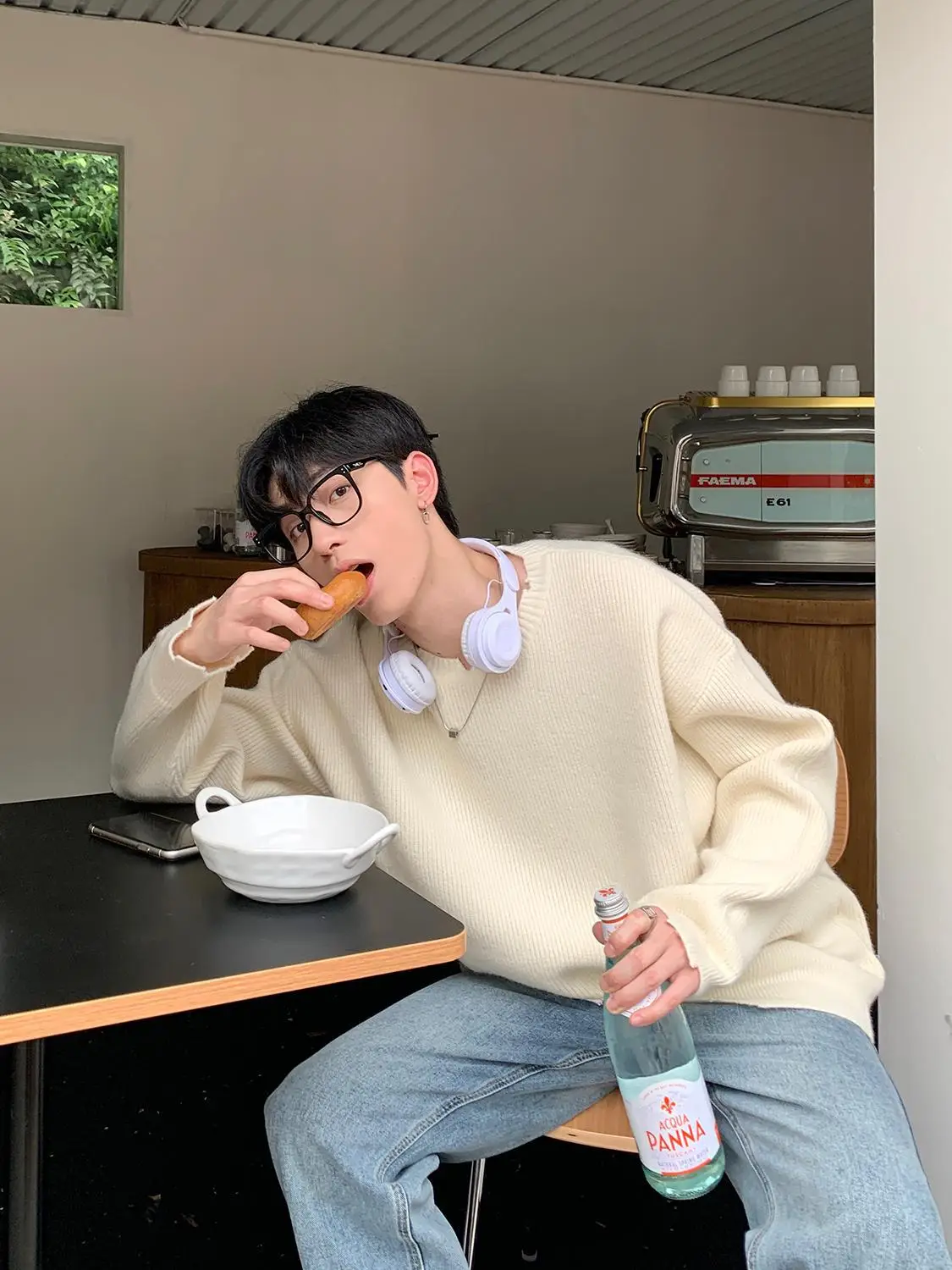 Men's Black Knitted Long Sleeve Sweater Loose Casual Wear