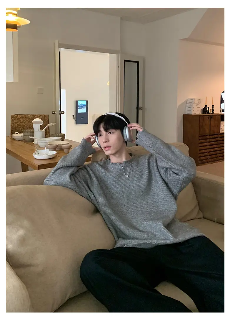 Men's Black Knitted Long Sleeve Sweater Loose Casual Wear — feature 2