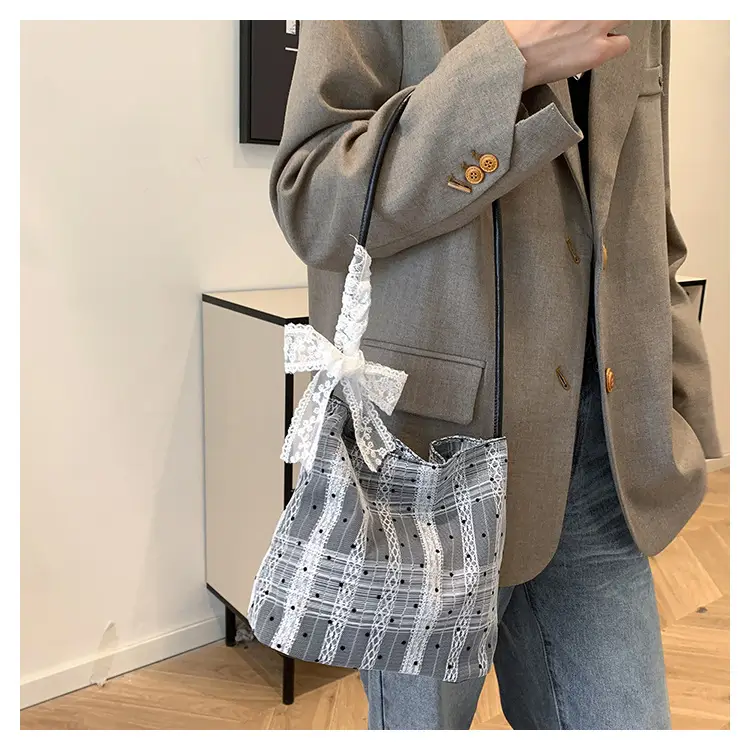 Women's 2024 Shoulder Delicate Bag with Lace Trim — feature 17