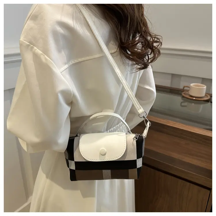 2024 Retro Colorful Shoulder Bag for Women — feature 26
