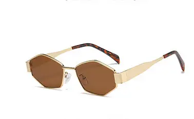 Women Retro Sunglasses with Diamond Frame & Photo-Taking Design - Image 5
